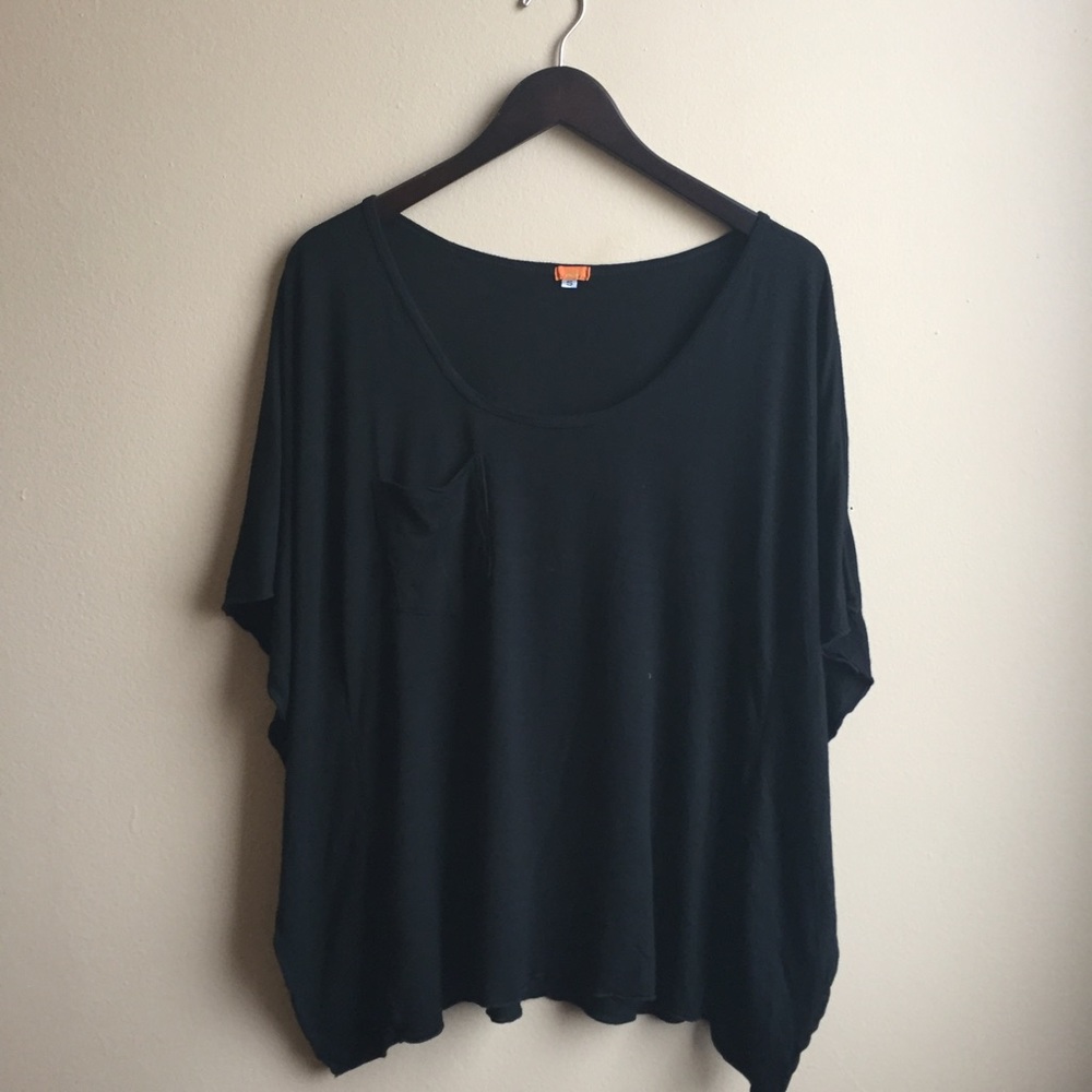 ☀️Midi Batwing Top